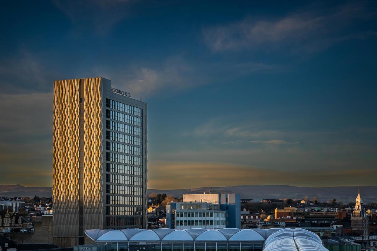 Mercure Newport Hotel Exterior foto